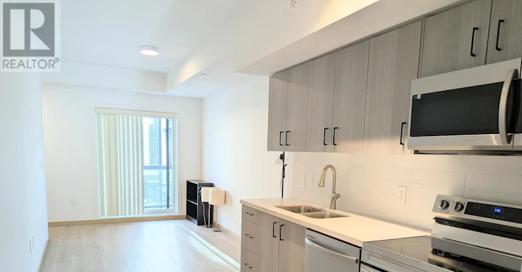 C1-201-3423 Sheppard Avenue E, Toronto, ON, M1T 3K5