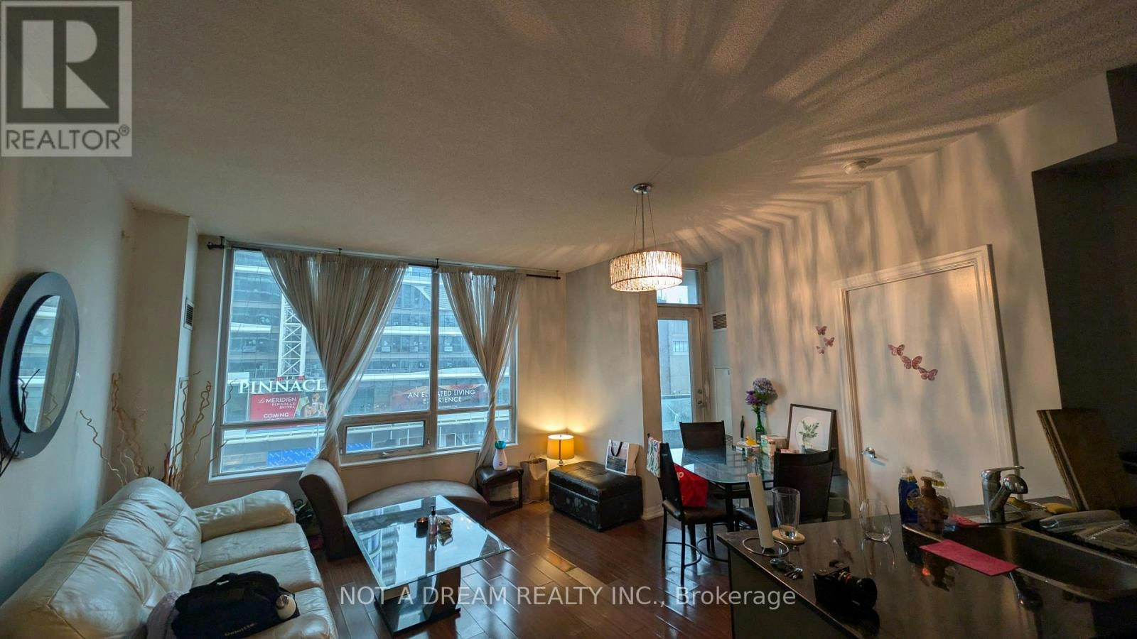 409-16 Yonge Street, Toronto, ON, M5E 2A1 - 3