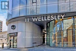 703-11 Wellesley Street W, Toronto, ON, M4Y 1E8