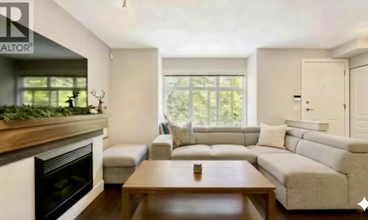 28-7428 Southwynde Avenue