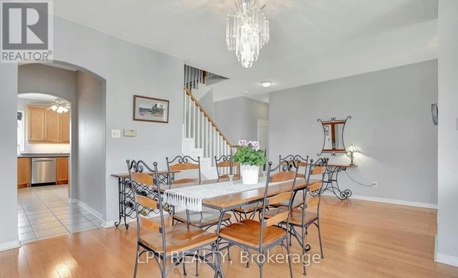 32 Apple Ridge Drive W, Kitchener, ON, N2P 2S2 - 6