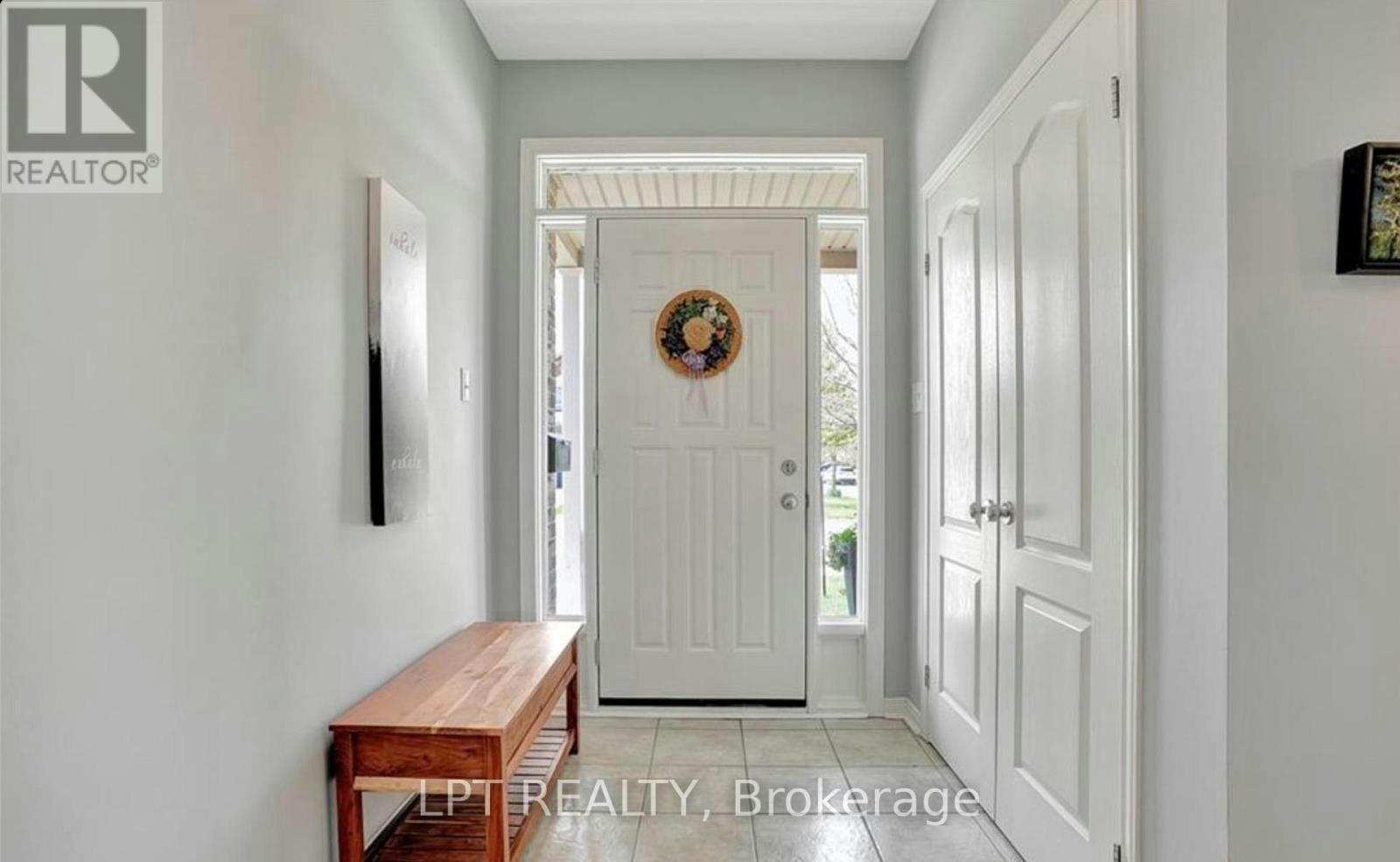 32 Apple Ridge Drive W, Kitchener, ON, N2P 2S2 - 4