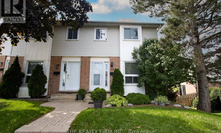 32-110 Deveron Crescent