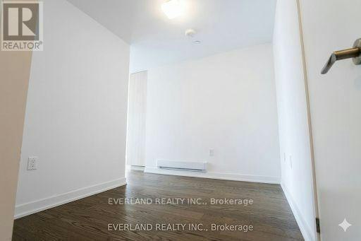 703-11 Wellesley Street W, Toronto, ON, M4Y 1E8 - 21