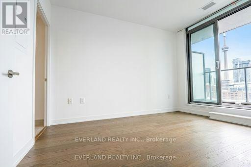 703-11 Wellesley Street W, Toronto, ON, M4Y 1E8 - 8