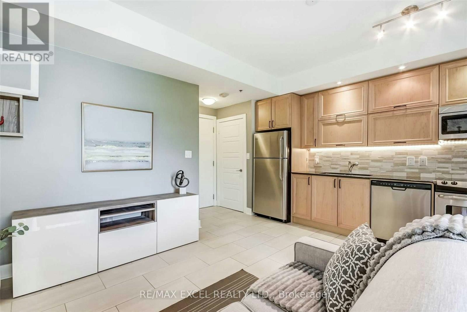 241-28 Prince Regent Street, Markham, ON, L6C 0V5 - 10
