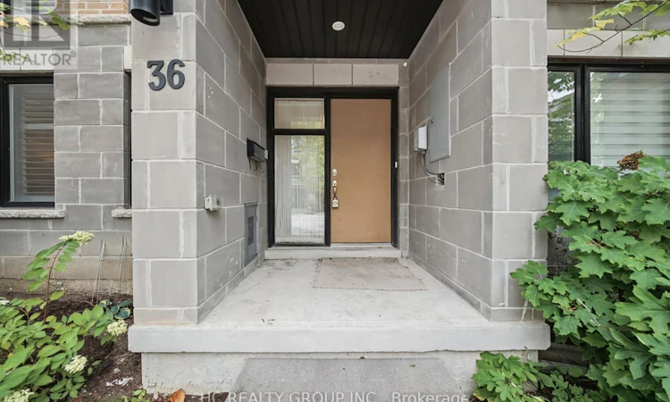 36 Kenneth Wood Crescent