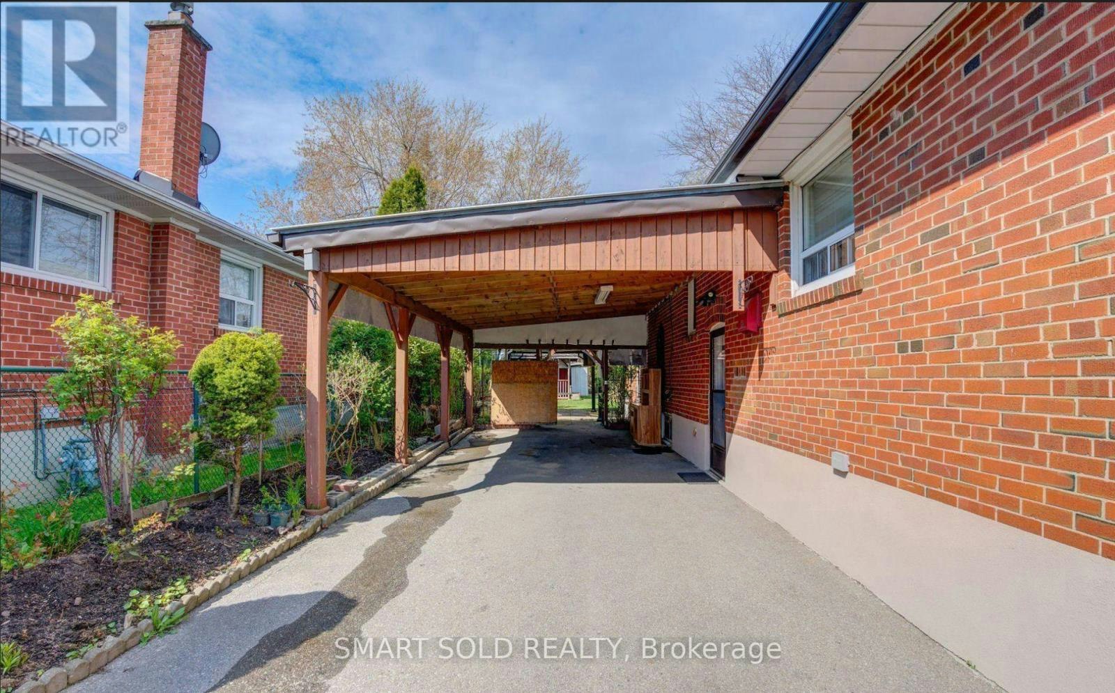 24 Ivanhoe Court, Toronto, ON, M1R 3G9 - 21