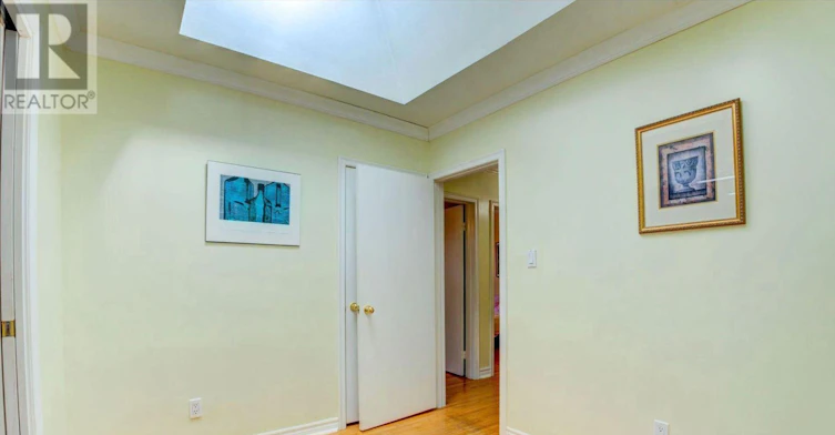 24 Ivanhoe Court, Toronto, ON, M1R 3G9 - 12
