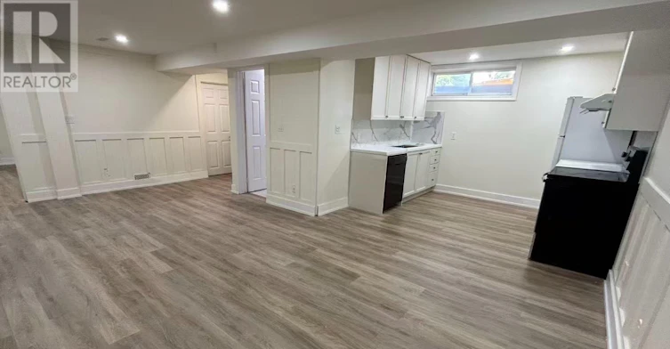 47 Belfry Drive, Newmarket, ON, L3Y 3E9 - 6