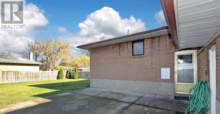 BSMT-238 Gary Drive, Toronto, ON, M9N 2M8 - 3