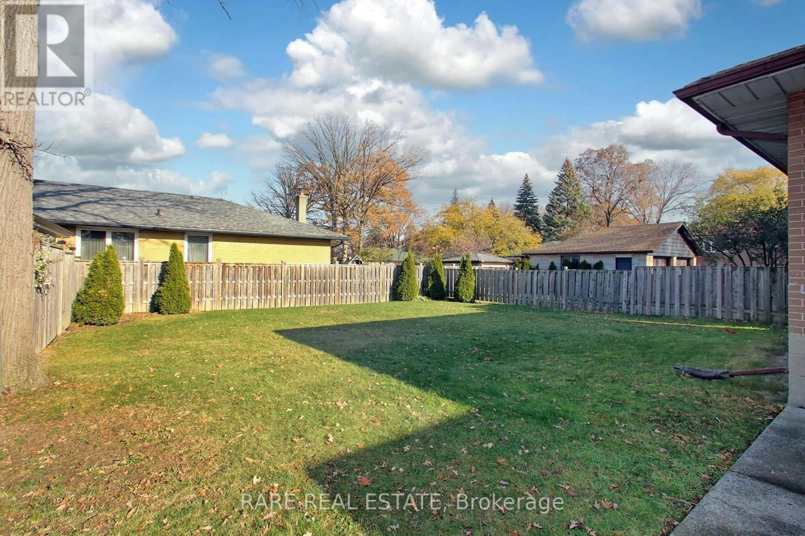 BSMT-238 Gary Drive, Toronto, ON, M9N 2M8 - 20