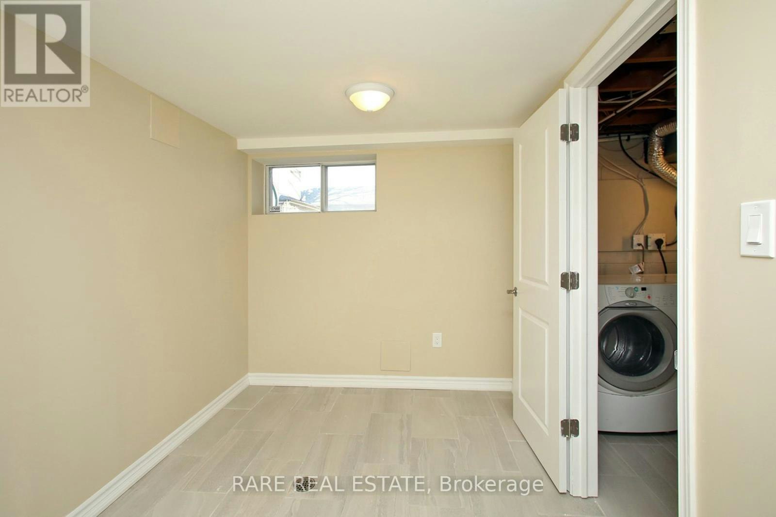 BSMT-238 Gary Drive, Toronto, ON, M9N 2M8 - 17