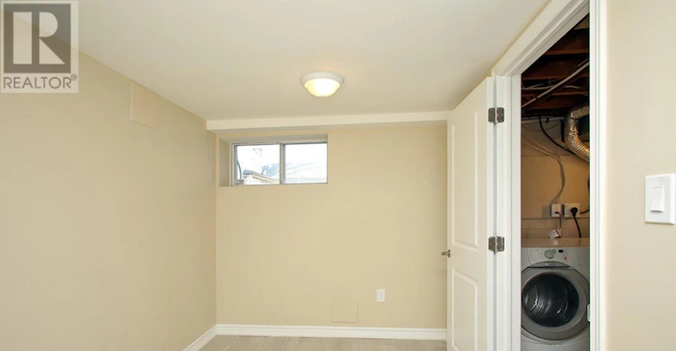 BSMT-238 Gary Drive, Toronto, ON, M9N 2M8 - 17