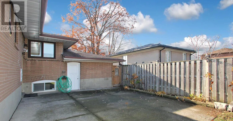 BSMT-238 Gary Drive, Toronto, ON, M9N 2M8 - 19