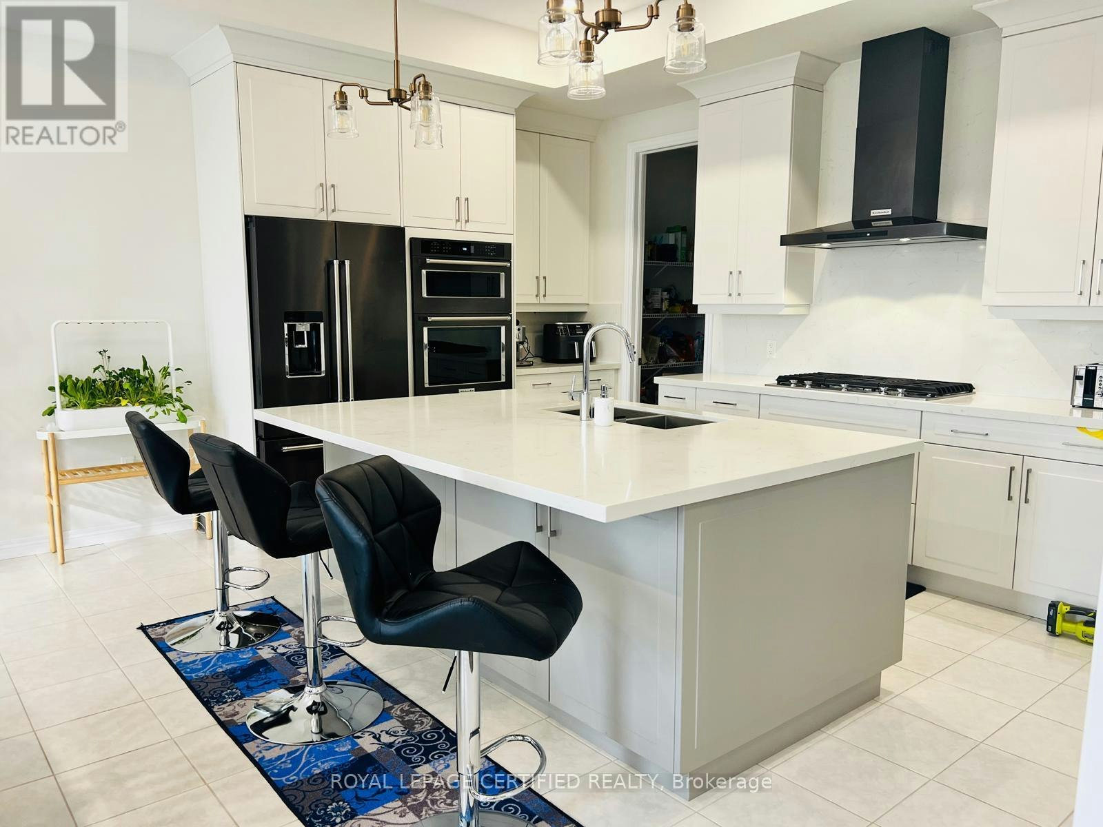 23 Charing Cross Gate, Oakville, ON, L6H 0V7 - 4