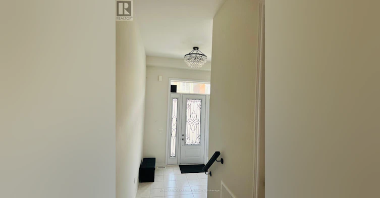 23 Charing Cross Gate, Oakville, ON, L6H 0V7 - 2