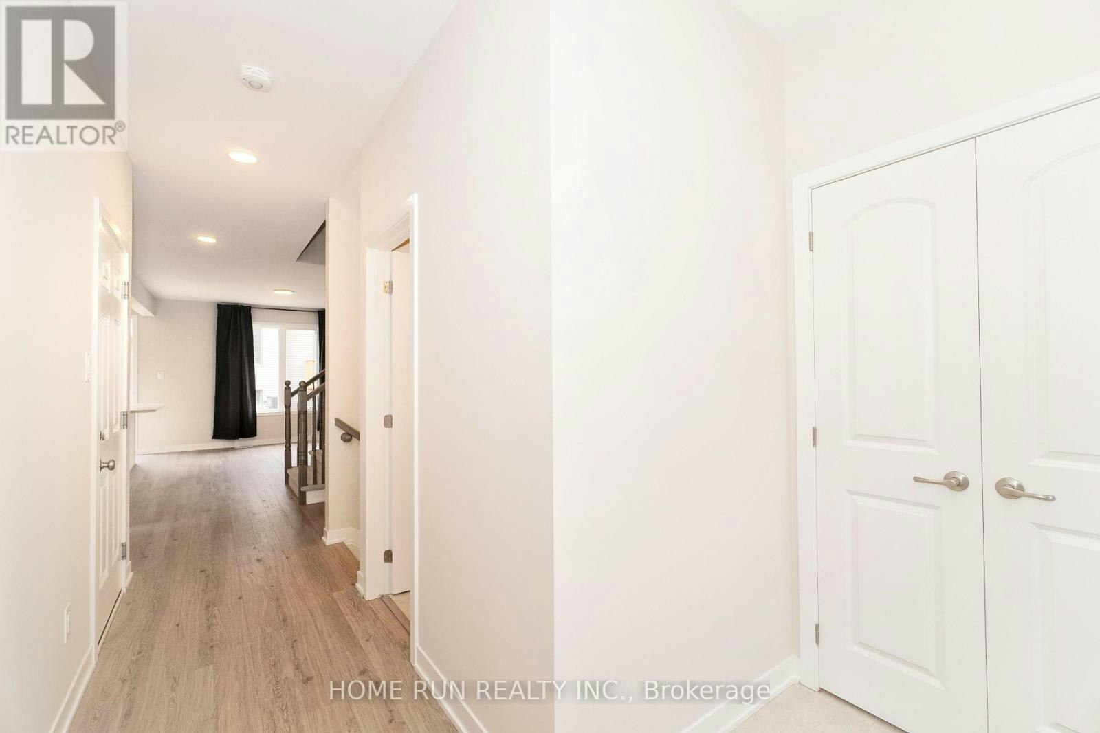 258 Catnip Crescent, Ottawa, ON, K2W 0P6 - 2