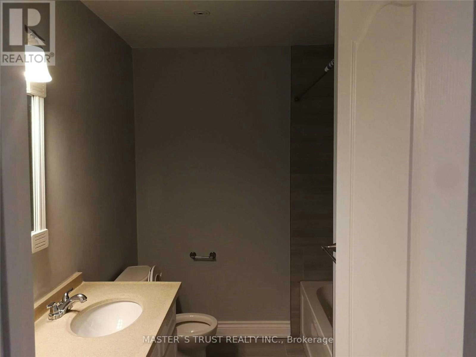 15-653 Village Parkway, Markham, ON, L3R 2G8 - 17