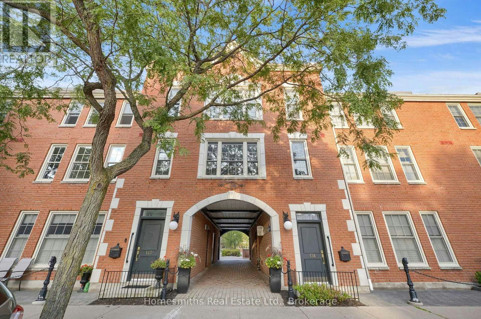 203-138 Hibernia Street, Cobourg, ON, K9A 3J8