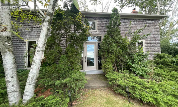 507 Bayshore Road