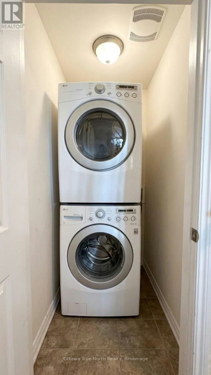 305 Menorca Drive, Ottawa, ON, K2S 0M1 - 18