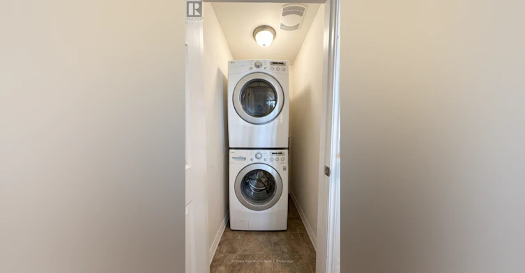 305 Menorca Drive, Ottawa, ON, K2S 0M1 - 18