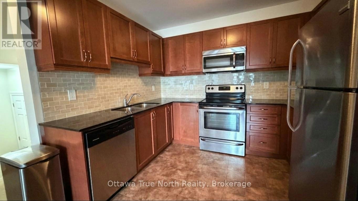 305 Menorca Drive, Ottawa, ON, K2S 0M1 - 9