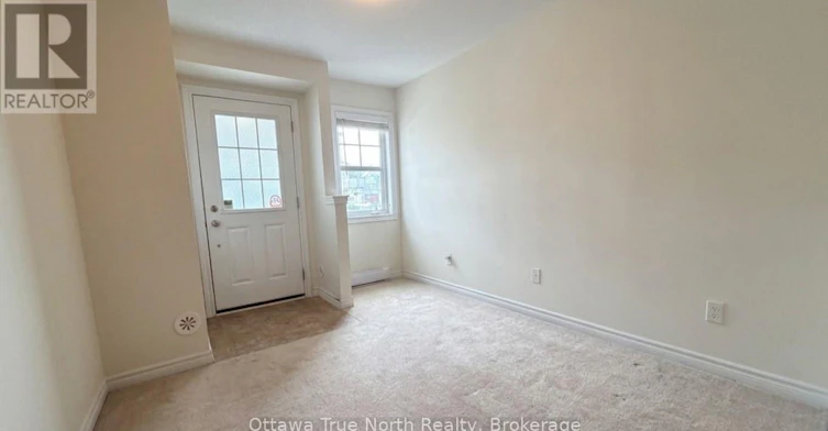 305 Menorca Drive, Ottawa, ON, K2S 0M1 - 3