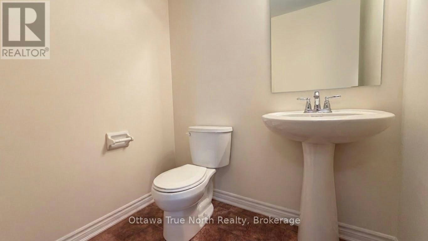 305 Menorca Drive, Ottawa, ON, K2S 0M1 - 11