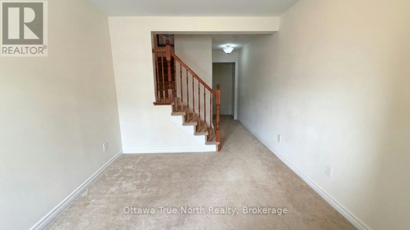 305 Menorca Drive, Ottawa, ON, K2S 0M1 - 4