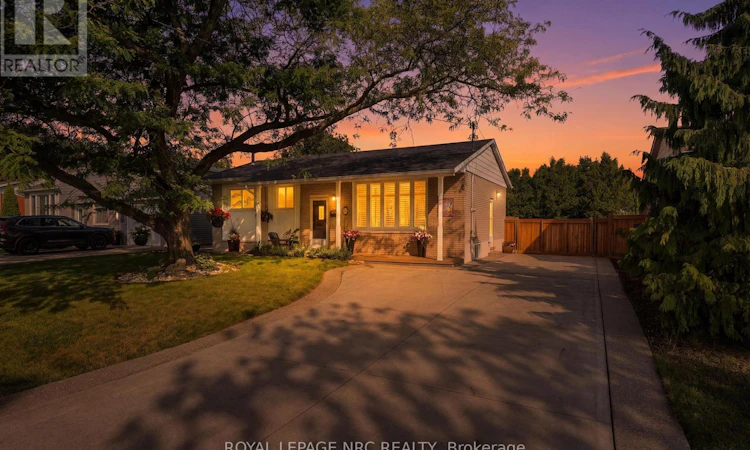 37 Viking Drive