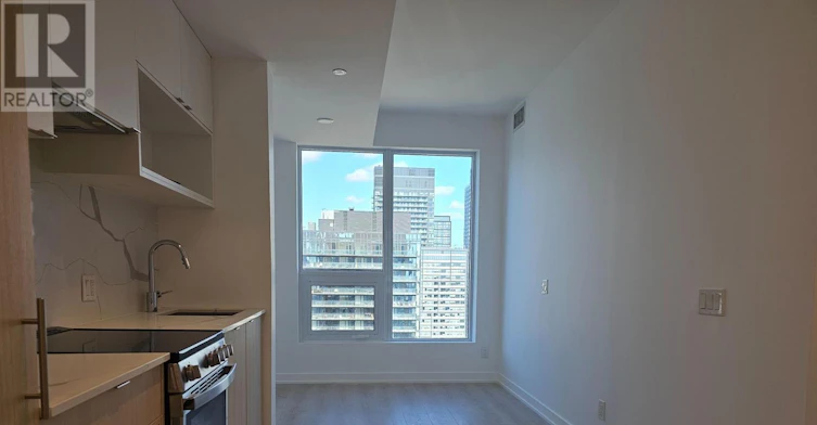 3610-100 Queen Street E, Toronto, ON, M5C 0B5