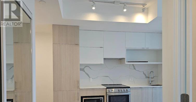 3610-100 Queen Street E, Toronto, ON, M5C 0B5 - 3
