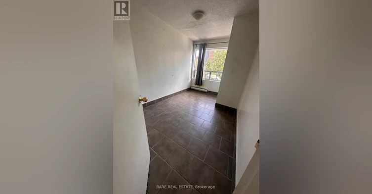 5-120 Spencer Avenue, Toronto, ON, M6K 2J6