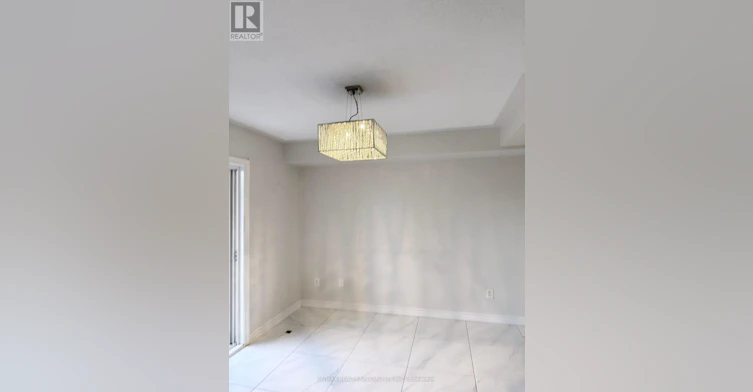 17-3250 Bentley Drive, Mississauga, ON, L5M 0P7 - 2