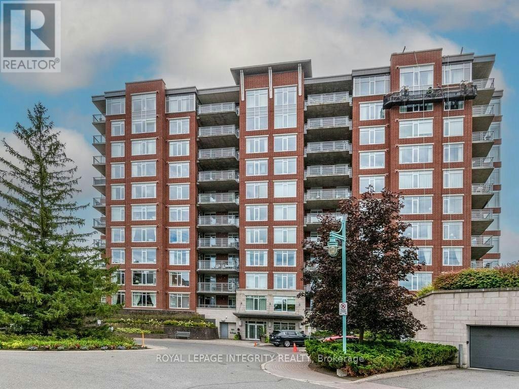 136 Darlington Private, Ottawa, ON, K1V 0X6