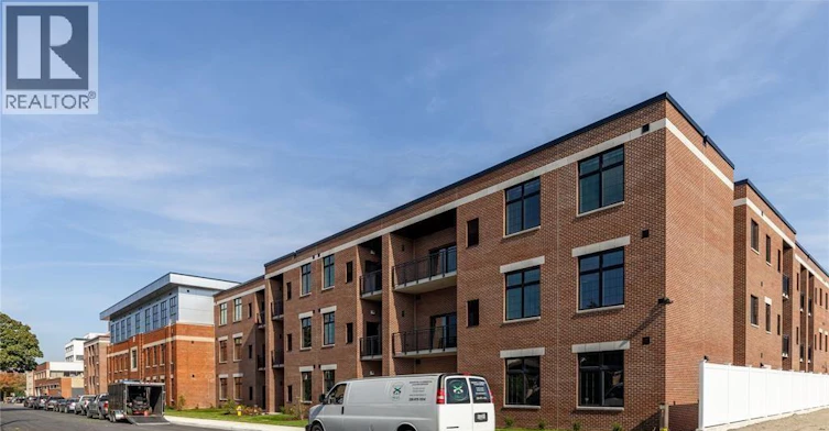 210-1370 Argyle, Windsor, ON, N8Y 0B5 - 2