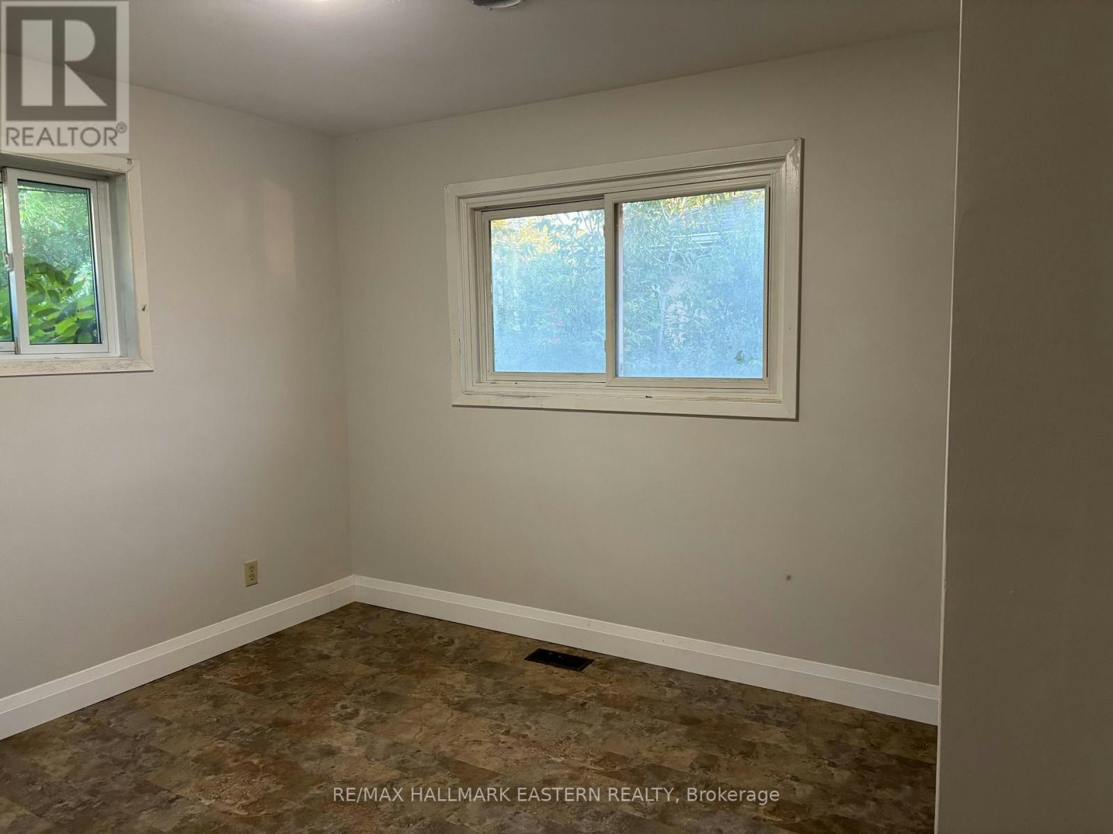 893 Ford Street, Peterborough, ON, K9J 5V2 - 7
