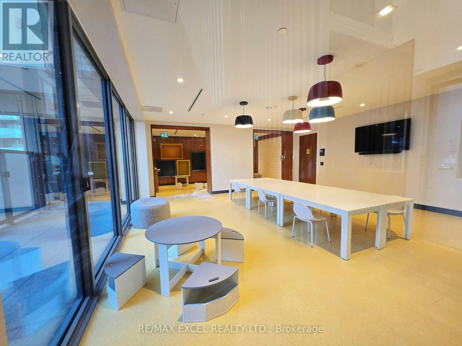 N323-7 Golden Lion Heights, Toronto, ON, M2M 4E7 - 15