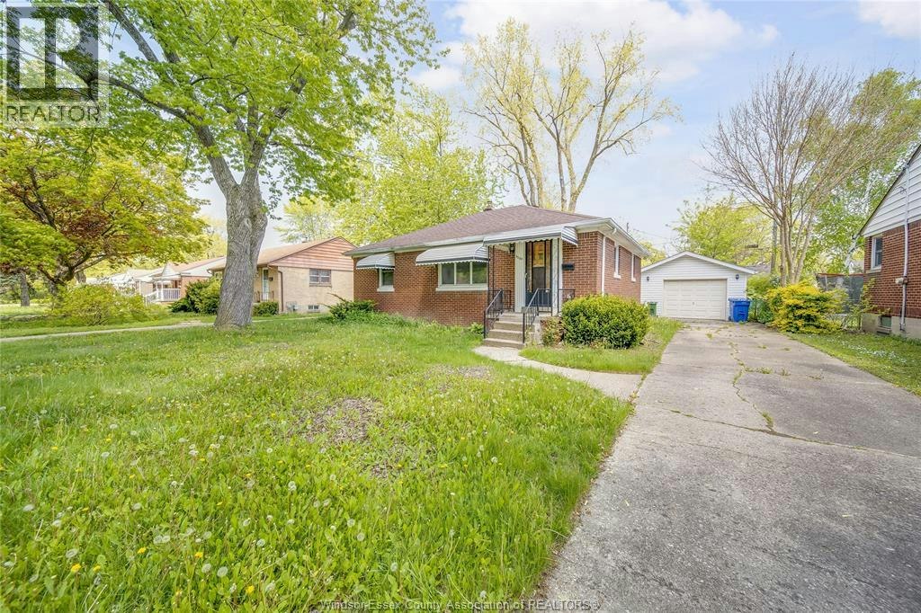 3264 Dominion Boulevard, Windsor, ON, N9E 2N5
