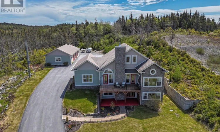 94 Amber Drive