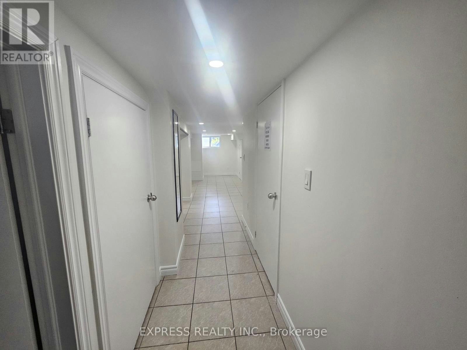 BSMT-392 Whitmore Avenue N, Toronto, ON, M6E 2N4 - 13
