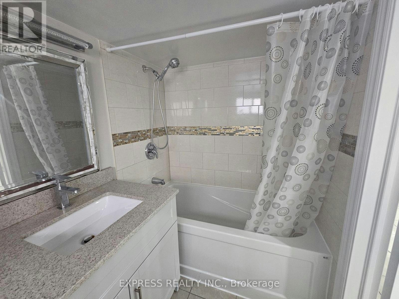 BSMT-392 Whitmore Avenue N, Toronto, ON, M6E 2N4 - 18