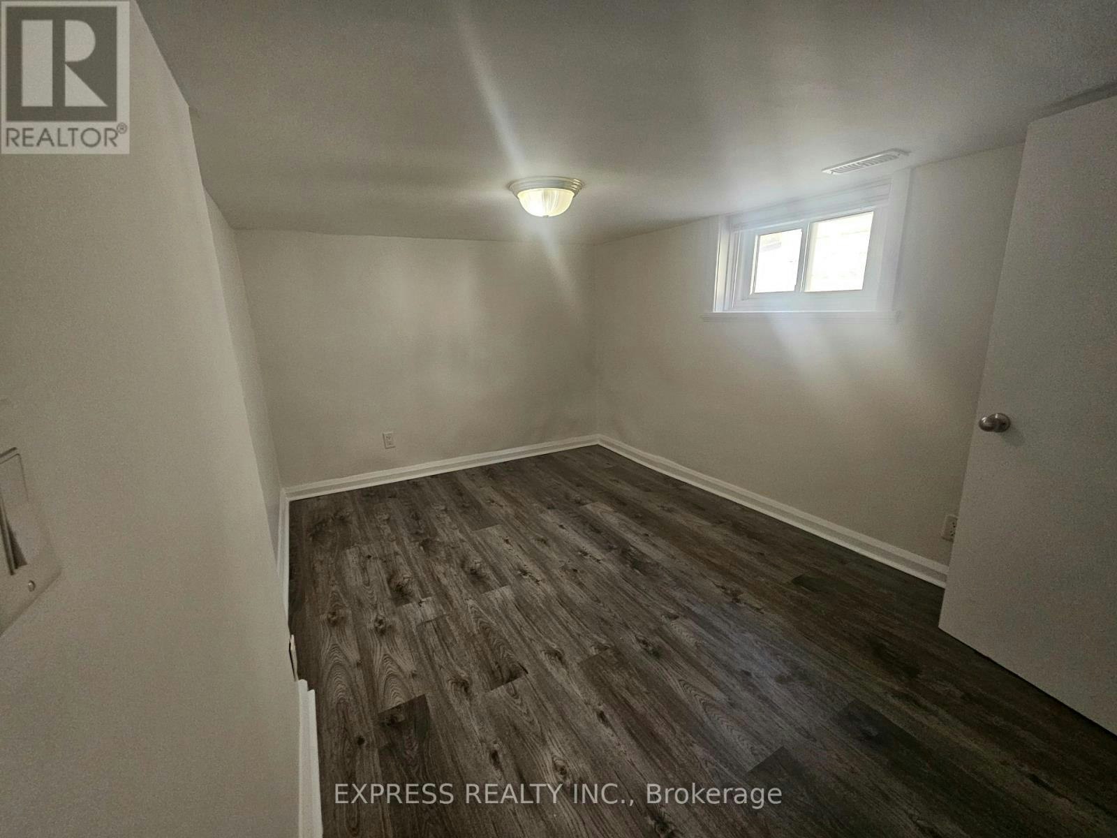BSMT-392 Whitmore Avenue N, Toronto, ON, M6E 2N4 - 9
