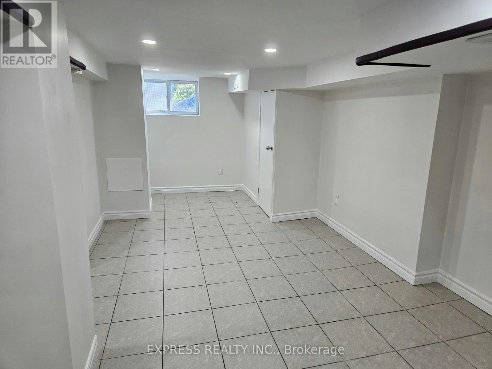BSMT-392 Whitmore Avenue N, Toronto, ON, M6E 2N4 - 7