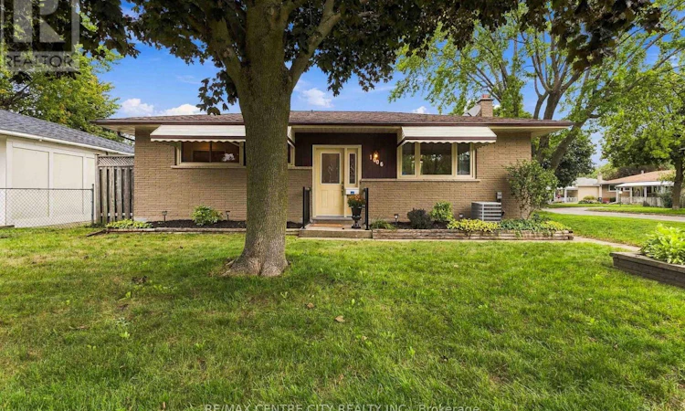 1006 Apache Road