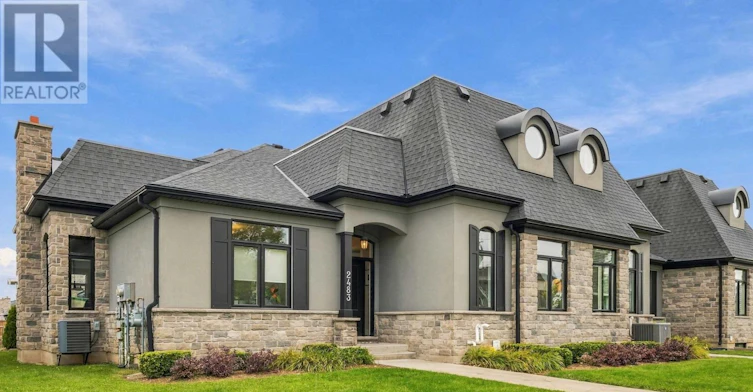 2483 Meadowlands Way, London, ON, N6G 0P1 - 2