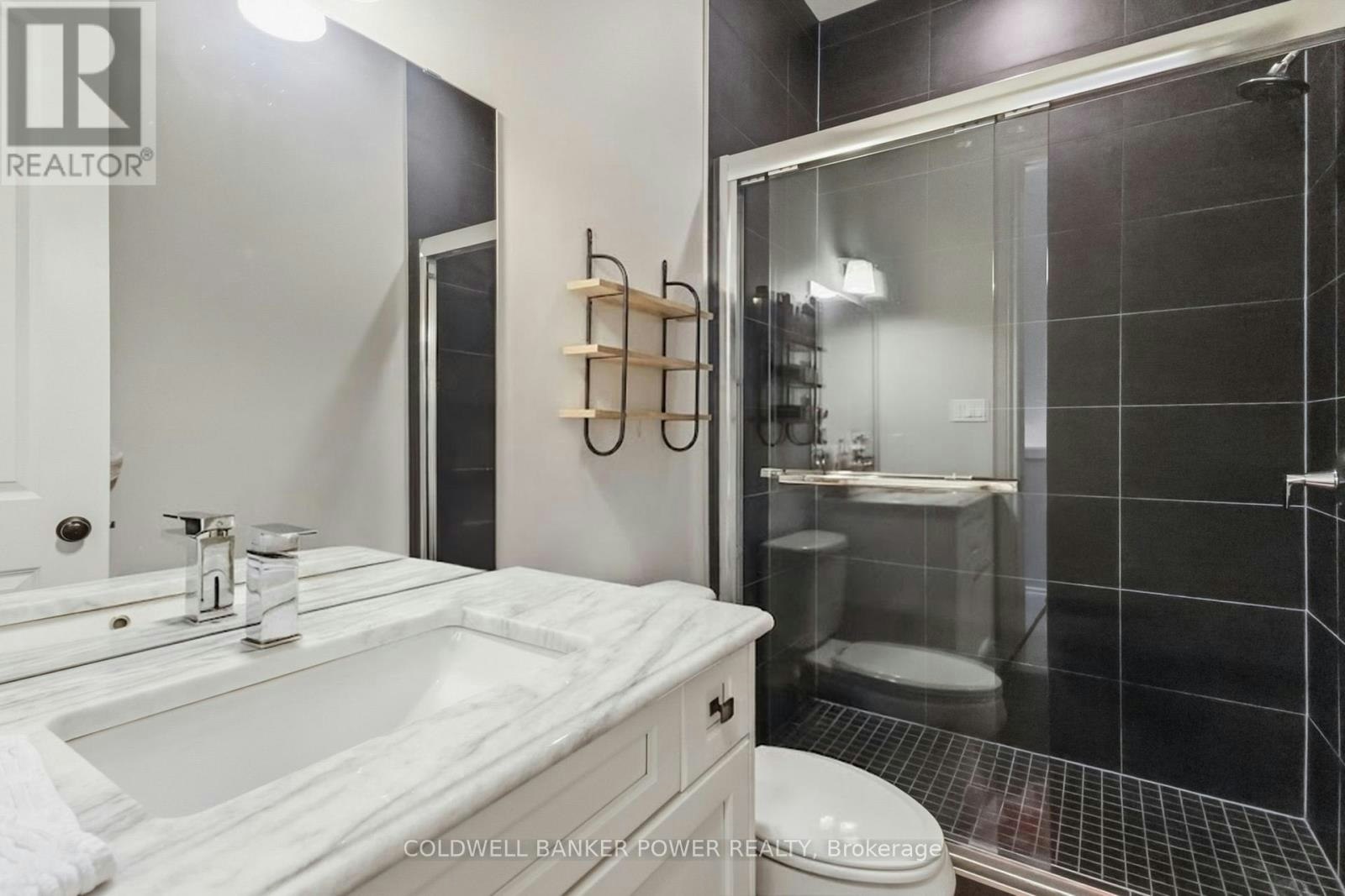 2483 Meadowlands Way, London, ON, N6G 0P1 - 25