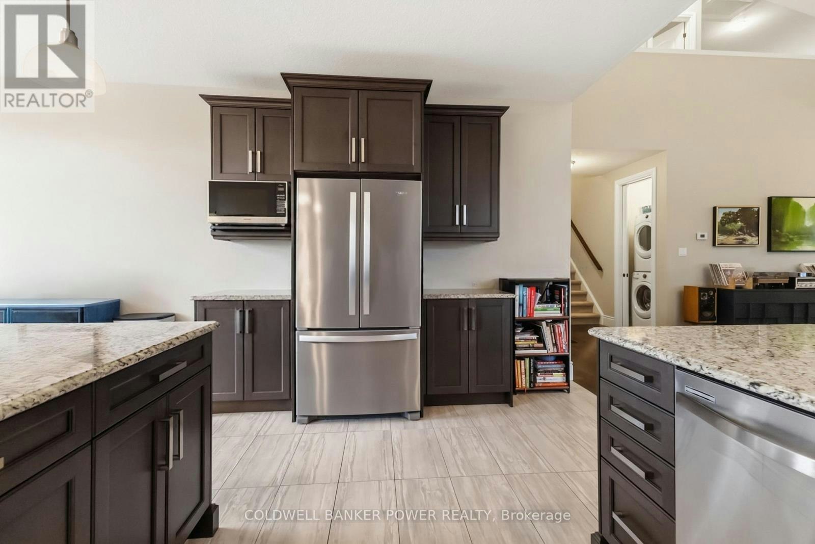 2483 Meadowlands Way, London, ON, N6G 0P1 - 12